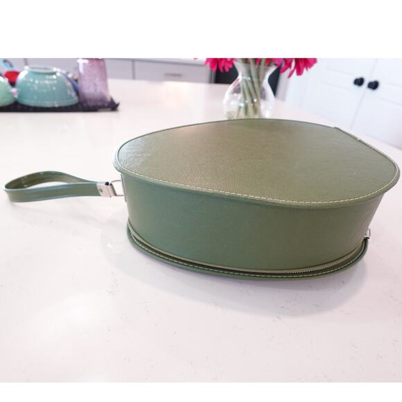 Vintage Avocado Green Train hard case Hatbox 1960s luggage - Picture 3 of 9